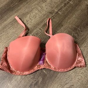 Adore me Underwire Bra Women’s Size 38D NWT